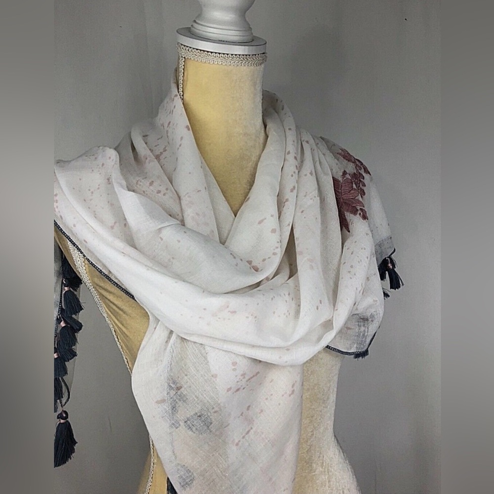 Anna & Ava Scarf/Wrap/Shawl Embroidered with Blue Tassels NWT
